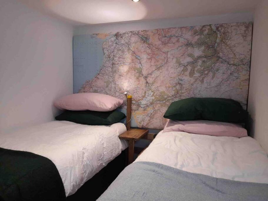 The Walkers' Cwtch Apartment Ffestiniog Екстериор снимка