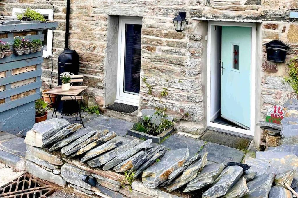 The Walkers' Cwtch Apartment Ffestiniog Екстериор снимка