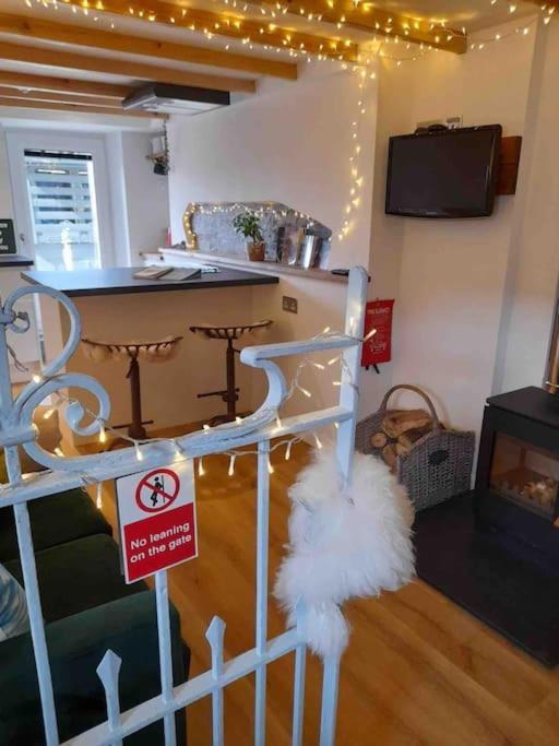 The Walkers' Cwtch Apartment Ffestiniog Екстериор снимка